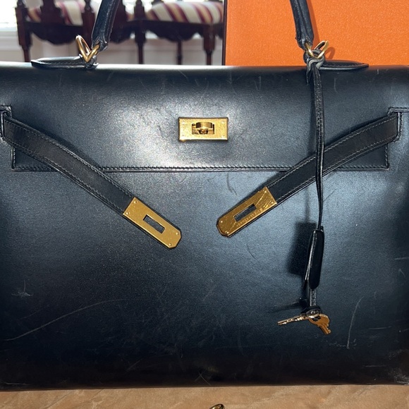 Hermes Kelly Sellier 35 in Black Box leather - Picture 13 of 16